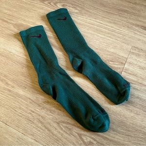 Nike Crew Socks Olive Green